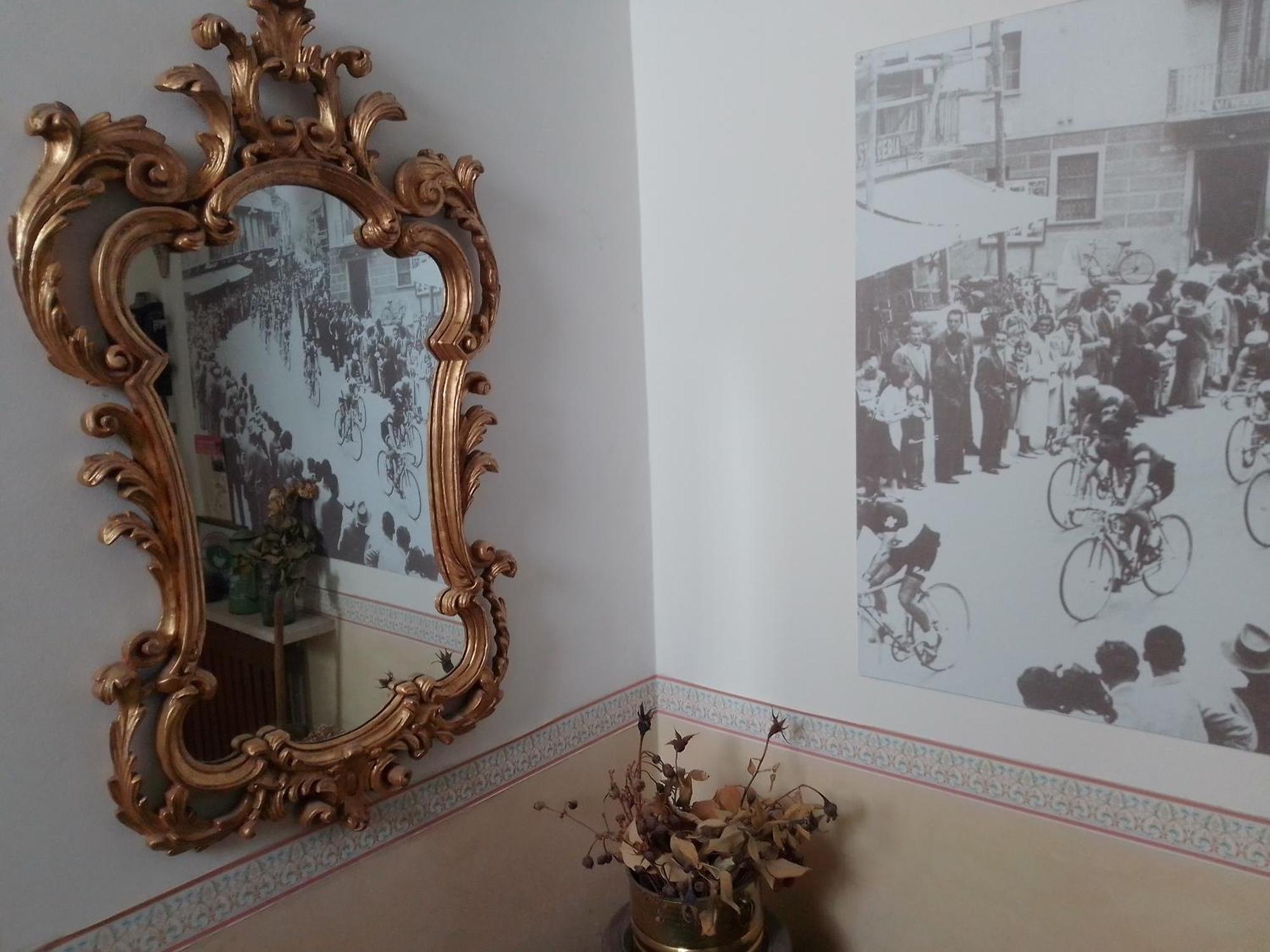 Bed and Breakfast Il Melograno Borgo San Dalmazzo Exterior foto